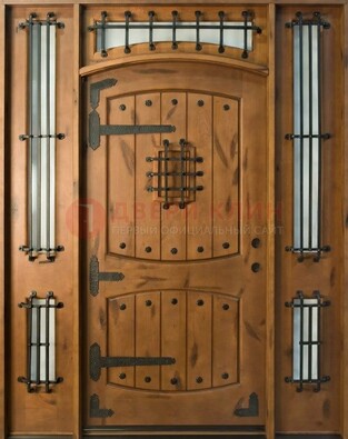 Парадная дверь с коваными элементами ДПР-68 в коттедж в Люберцах