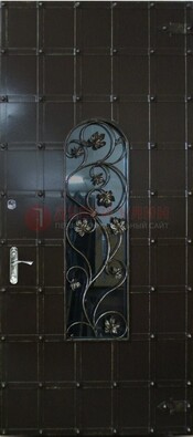 Высокая железная дверь со стеклом и ковкой ДСК-15 в Люберцах