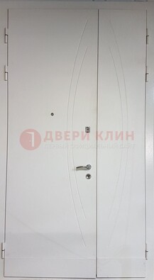 Белая тамбурная дверь ДТМ-31 в Люберцах