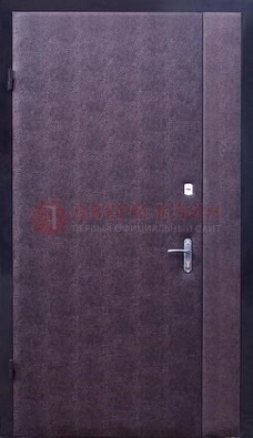 Бордовая металлическая тамбурная дверь ДТМ-3 в Люберцах
